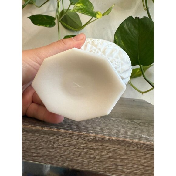 Vintage Milk Glass Taper Candle Holder Dish - Picture 4 of 9
